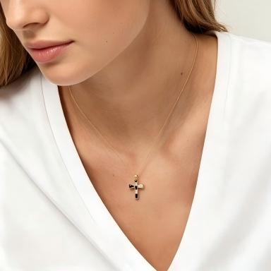 Cross Pendant Necklace