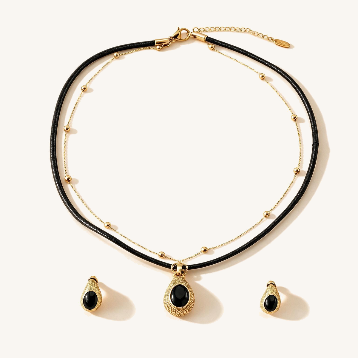 Noir Leather Necklace Set